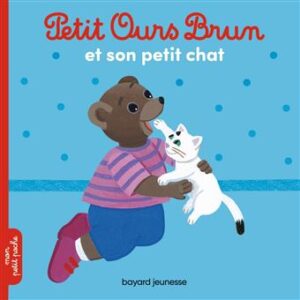 Petit Ours Brun - s'amuse avec son chat Les livres